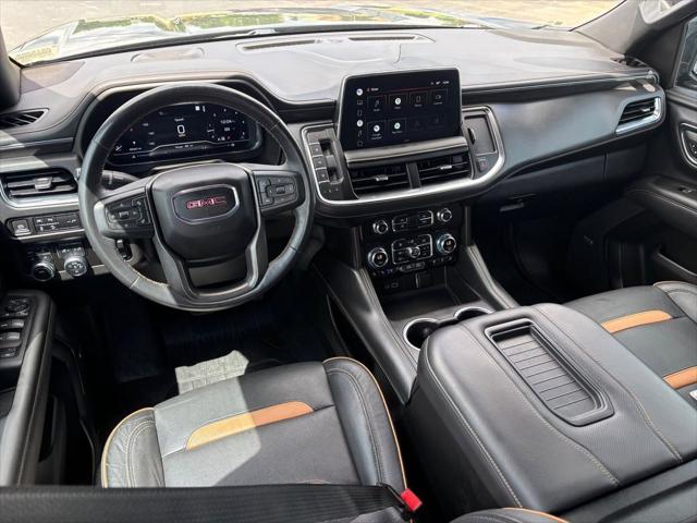 2022 GMC Yukon XL 4WD AT4