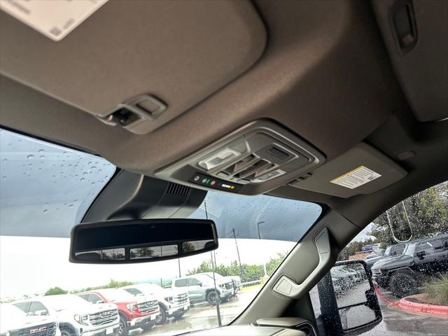 2025 GMC Sierra 2500HD 4WD Crew Cab Standard Bed SLT