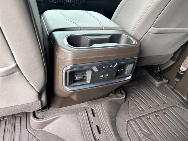 2025 GMC Sierra 2500HD 4WD Crew Cab Standard Bed SLT