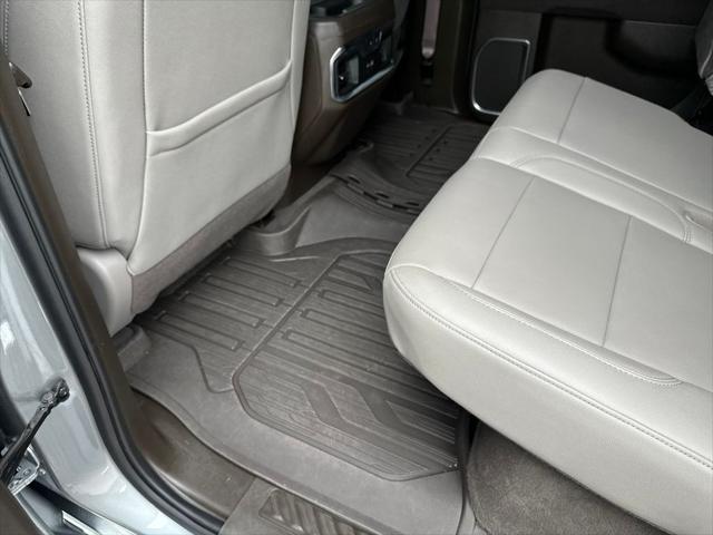 2025 GMC Sierra 2500HD 4WD Crew Cab Standard Bed SLT