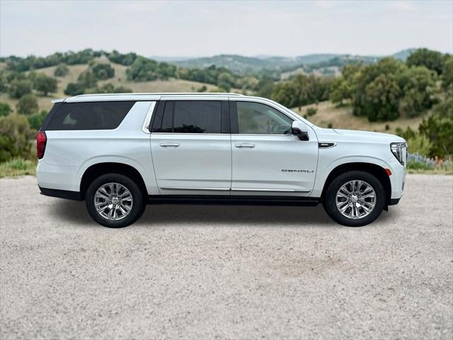 2023 GMC Yukon XL 4WD Denali