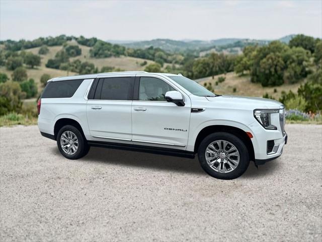 2023 GMC Yukon XL 4WD Denali
