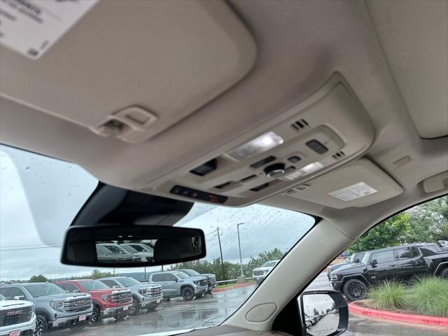 2023 GMC Yukon XL 4WD Denali