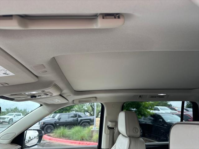 2023 GMC Yukon XL 4WD Denali