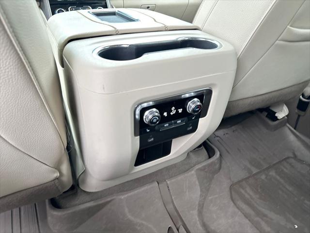 2023 GMC Yukon XL 4WD Denali