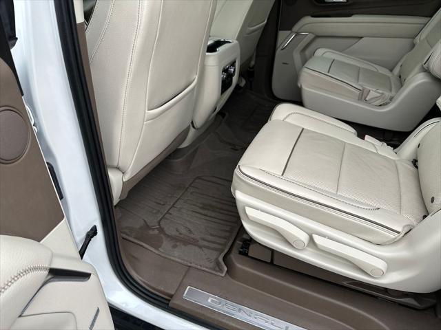 2023 GMC Yukon XL 4WD Denali