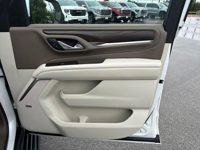2023 GMC Yukon XL 4WD Denali