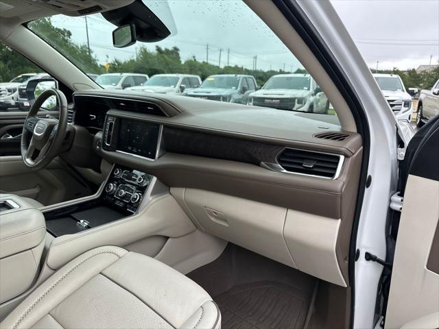 2023 GMC Yukon XL 4WD Denali