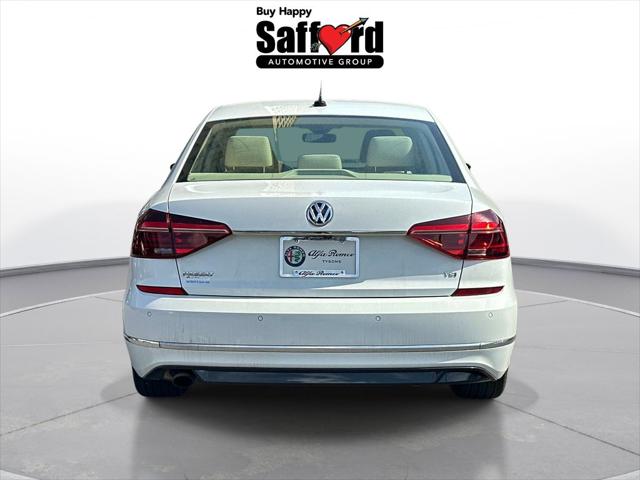 2019 Volkswagen Passat 2.0T SE R-Line