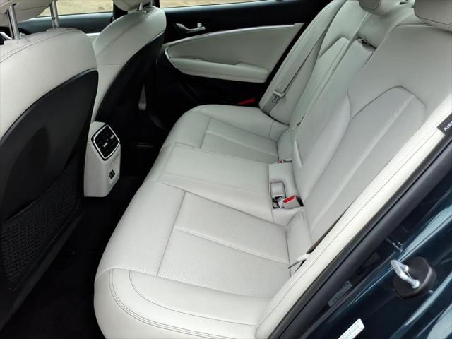 2025 Genesis G70 2.5T AWD