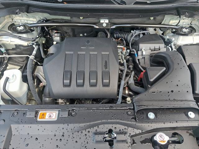 2025 Mitsubishi Eclipse Cross SE