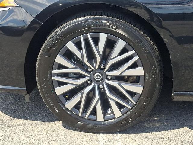 2025 Nissan Altima SV FWD
