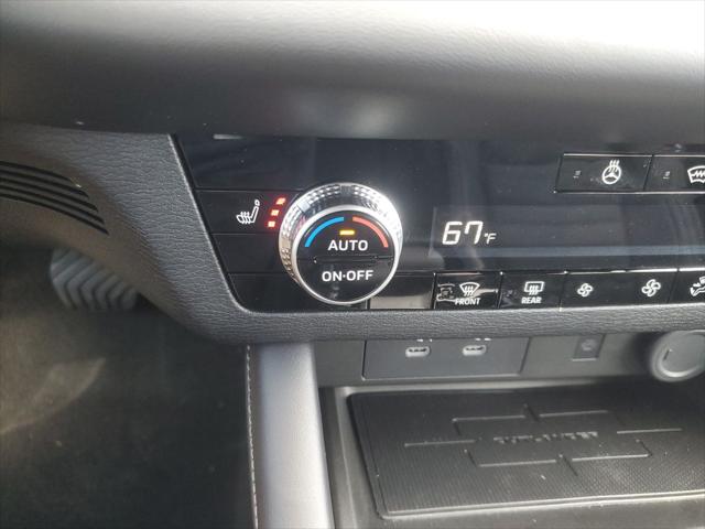 2026 Mitsubishi Outlander LE 1.5T S-AWC