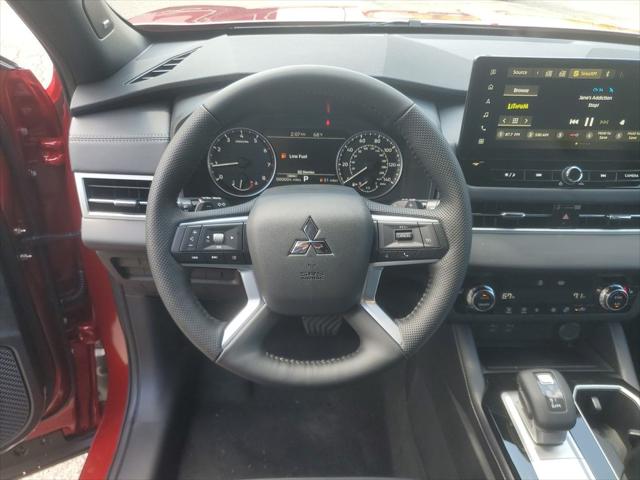 2026 Mitsubishi Outlander LE 1.5T S-AWC