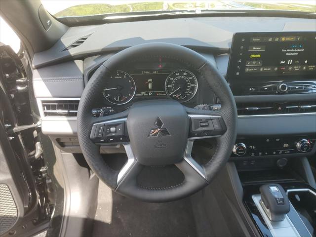 2026 Mitsubishi Outlander LE 1.5T S-AWC