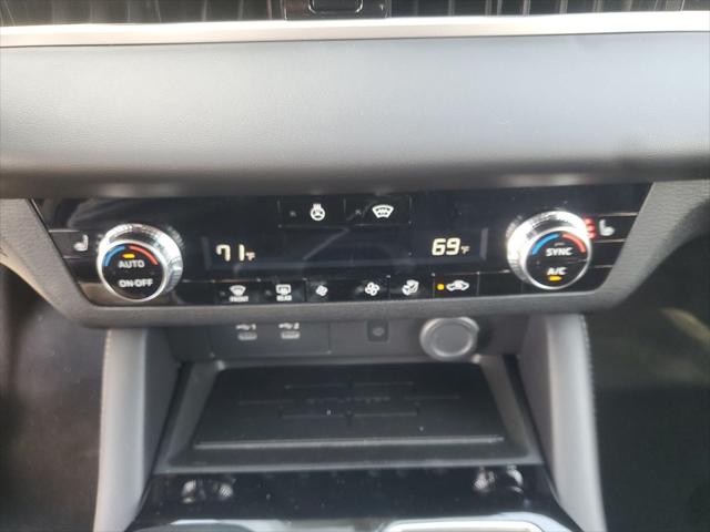 2026 Mitsubishi Outlander LE 1.5T S-AWC