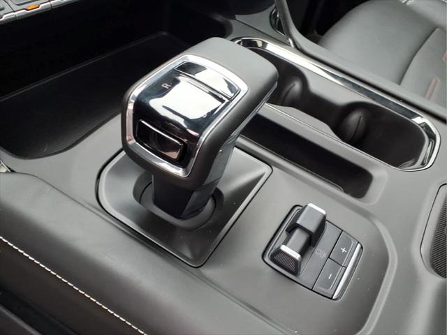 2024 GMC Sierra 1500 4WD Crew Cab Short Box AT4X