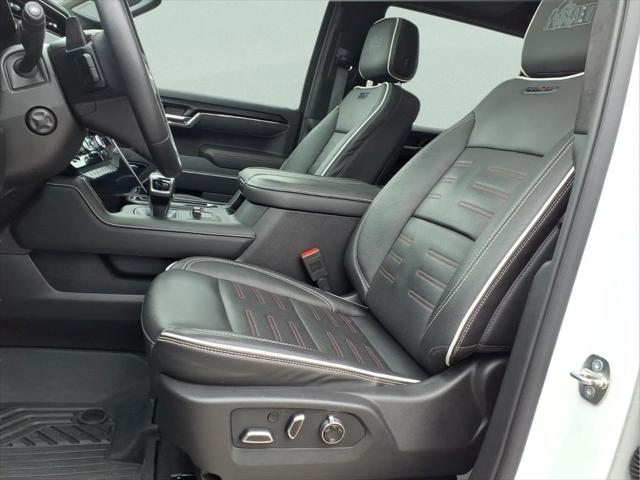 2024 GMC Sierra 1500 4WD Crew Cab Short Box AT4X