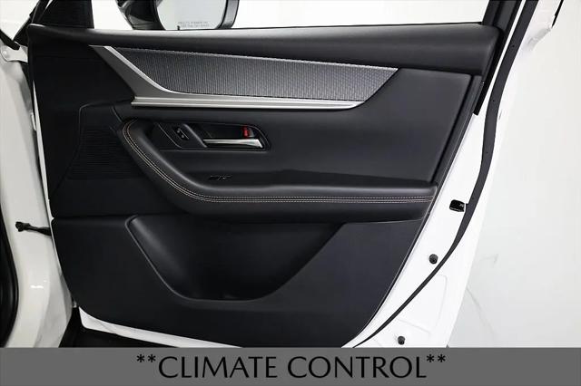 2026 Mazda CX-70 SC Plus