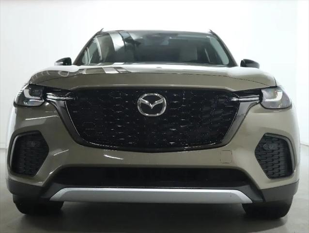 2025 Mazda CX-70 Premium Package