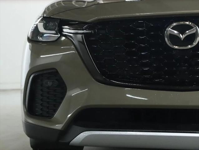 2025 Mazda CX-70 Premium Package