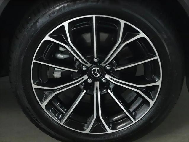 2025 Mazda CX-70 Premium Package
