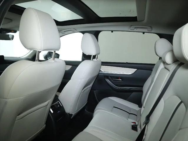 2025 Mazda CX-70 Premium Package