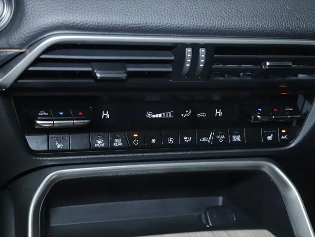2025 Mazda CX-70 Premium Package