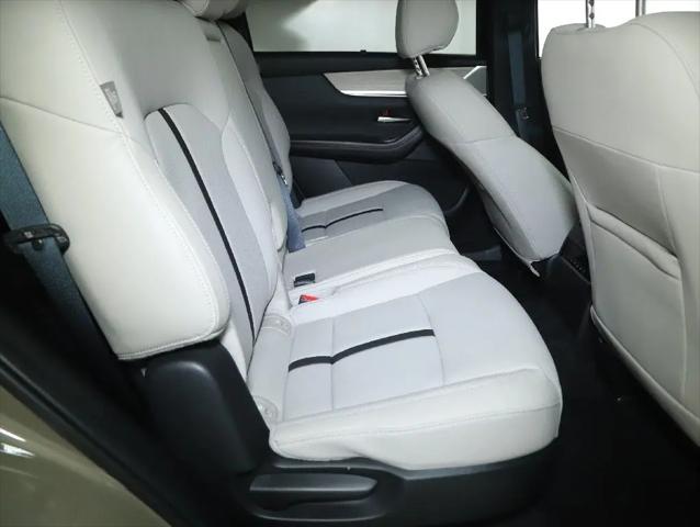 2025 Mazda CX-70 Premium Package