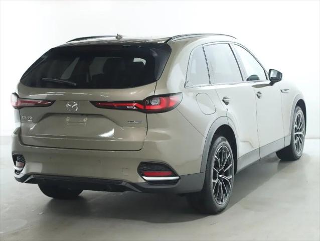 2025 Mazda CX-70 Premium Package