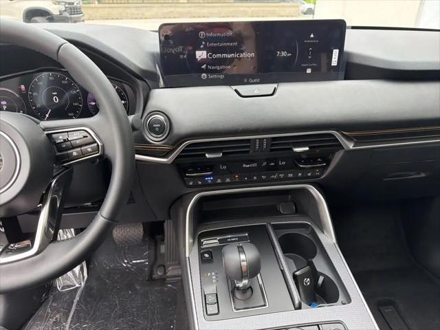 2026 Mazda X-90 Premium Plus
