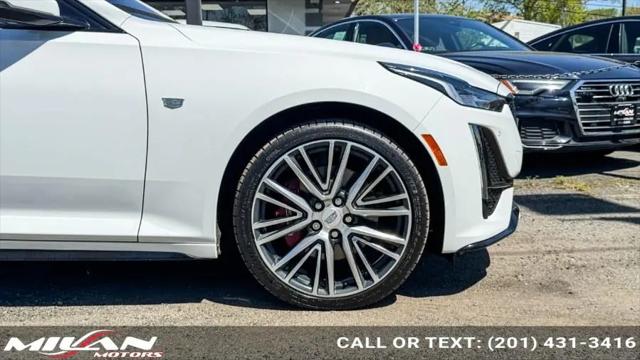 2023 Cadillac CT5 Sport