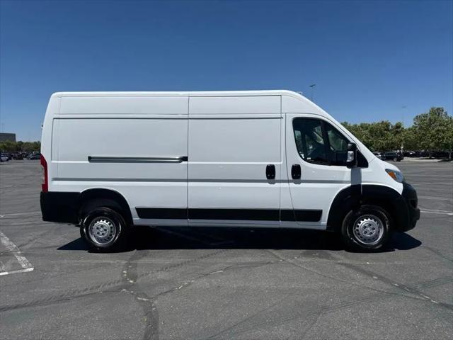 2025 Ram ProMaster 2500 Cargo Van Tradesman High Roof 159" WB w/Pass Seat