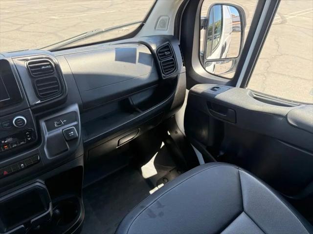 2025 Ram ProMaster 2500 Cargo Van Tradesman High Roof 159" WB w/Pass Seat