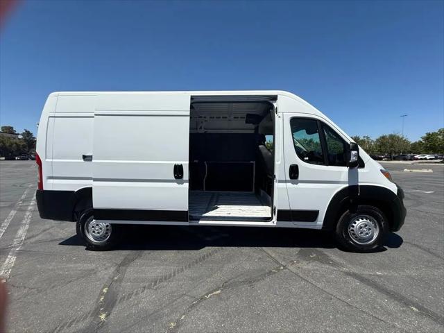 2025 Ram ProMaster 2500 Cargo Van Tradesman High Roof 159" WB w/Pass Seat