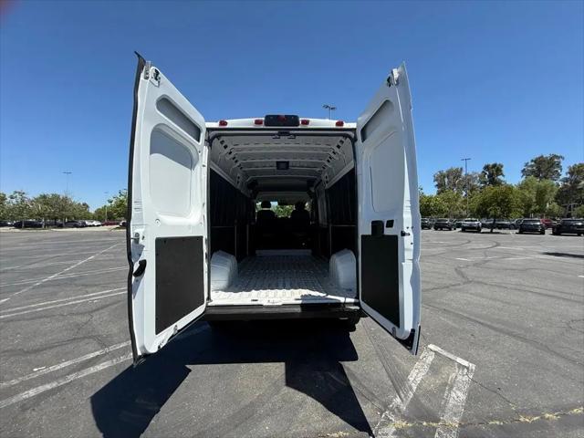 2025 Ram ProMaster 2500 Cargo Van Tradesman High Roof 159" WB w/Pass Seat