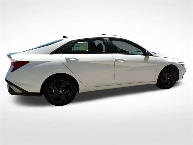 2026 Hyundai Elantra Hybrid SEL Sport