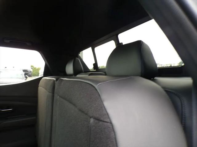 2026 Hyundai Santa Cruz SEL Activity