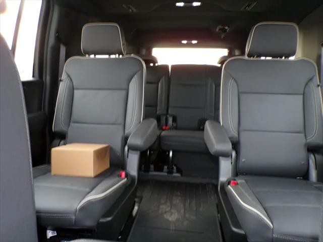 2026 Chevrolet Suburban Premier, 4WD