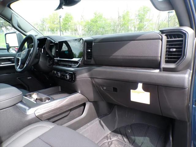 2026 Chevrolet Silverado 2500HD Crew Cab, Standard Bed, LTZ, 4WD