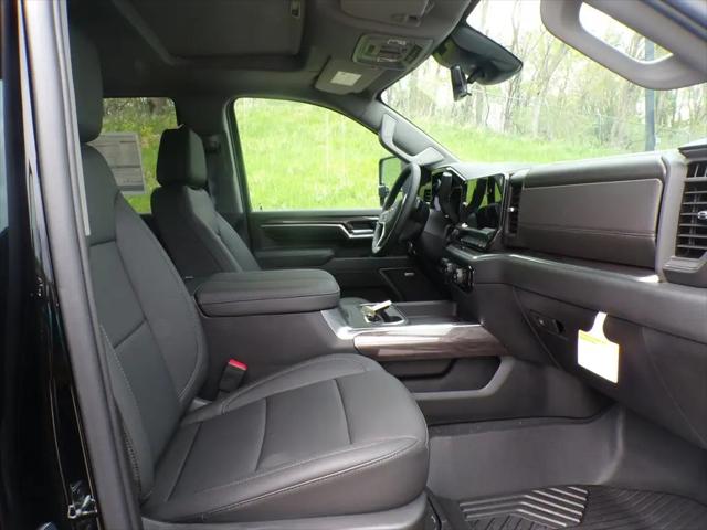 2026 Chevrolet Silverado 2500HD Crew Cab, Standard Bed, LTZ, 4WD