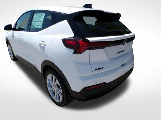 2027 Chevrolet Bolt LT FWD