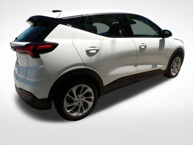 2027 Chevrolet Bolt LT FWD