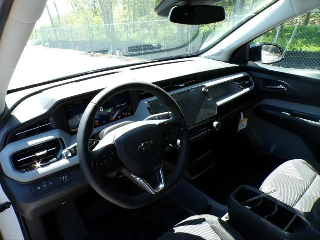 2027 Chevrolet Bolt LT FWD