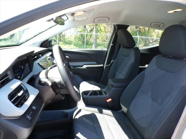 2027 Chevrolet Bolt LT FWD