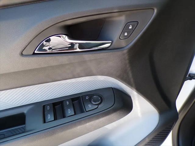 2027 Chevrolet Bolt LT FWD