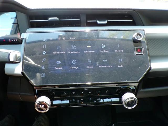 2027 Chevrolet Bolt LT FWD