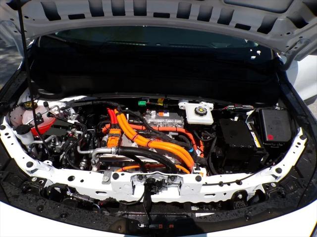 2027 Chevrolet Bolt LT FWD