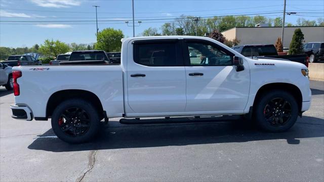 2023 Chevrolet Silverado 1500 4WD Crew Cab Short Bed RST