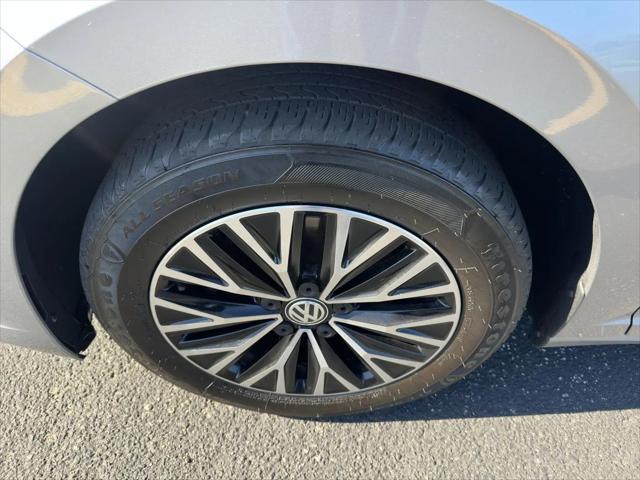 2019 Volkswagen Jetta 1.4T SEL